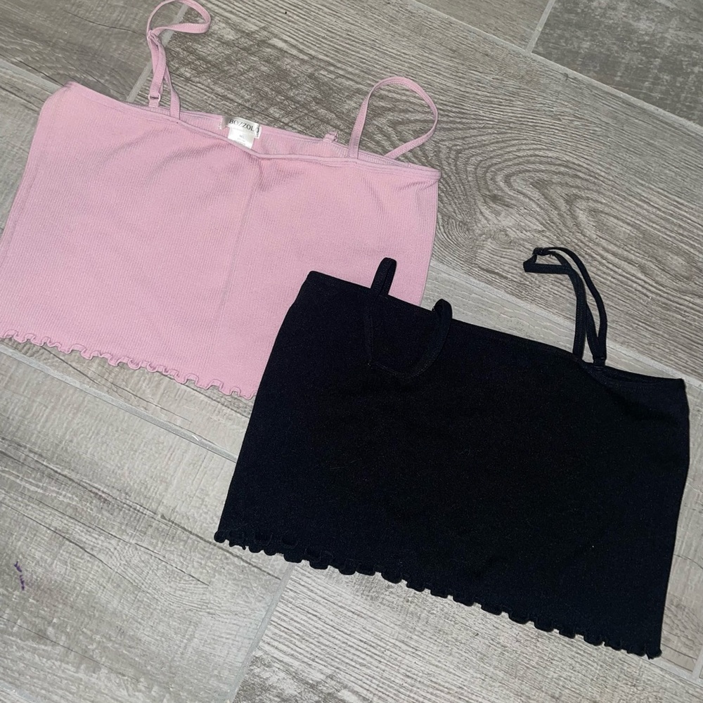 2 ribbed stretch crop tops